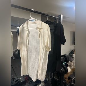 2 linen button up short sleeve shirts